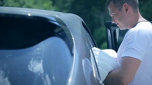 Самая красивая выписка из роддома Москвы 2019. Фотограф и видеограф в роддоме смотреть онлайн