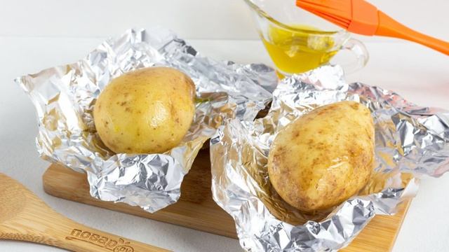 Картошка в мундире в фольге в духовке