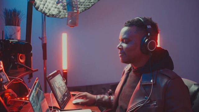 Songwriting Process & Vocal Ideas Made EASY | Unison MIDI Chord Pack смотреть онлайн