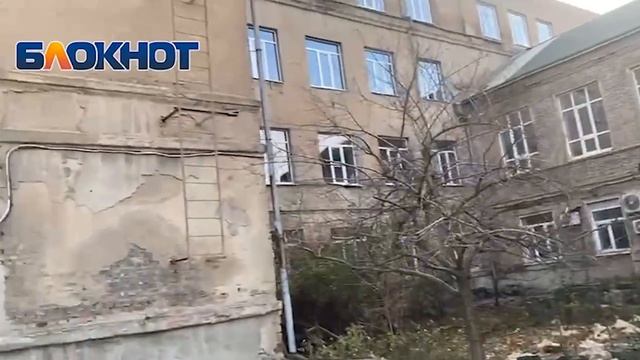 Обстрел университета в Донецке.mp4 смотреть онлайн