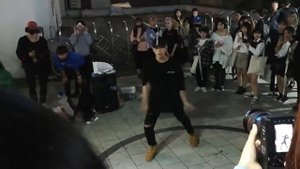 Корейские уличные танцоры (песня Jay Park - All I Wanna Do)