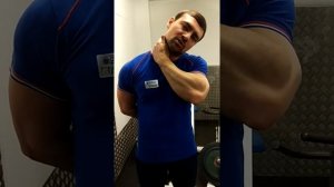 Растяжка трапеции и лестничных мышц шеи