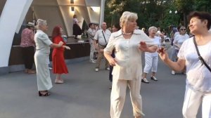 ОЙ, СМЕРЕКО! ТАНЦЫ В ПАРКЕ ГОРЬКОГО ХАРЬКОВ 2021