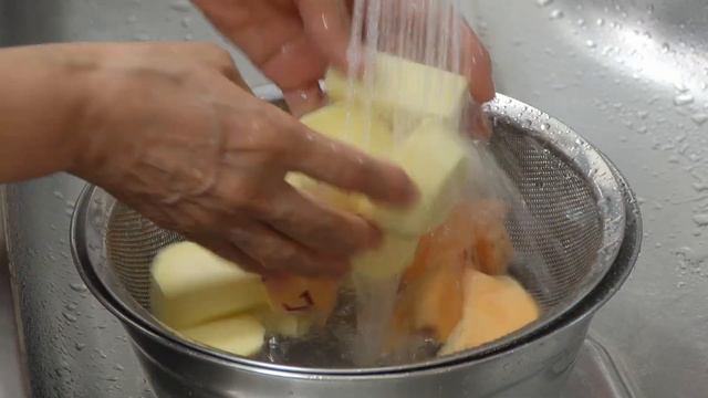 고구마 한박스가 순식간에 사라집니다! 쉽고 간단하면서 맛 좋은 꿀팁 레시피. 평생 써먹는 고구마 요리 만드는법. 고구마된장조림 맛있게 만드는법  고구마조림