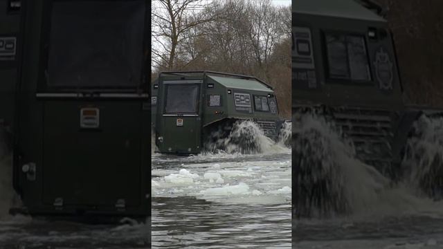 Вездеход Бро гибрид. Разворот на воде