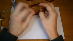 Как сделать отсек держатель для батареек или аккумуляторов своими руками