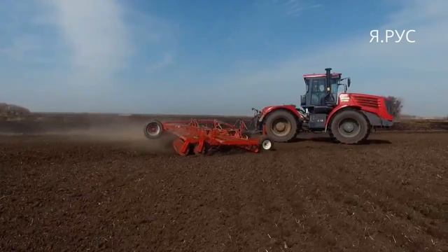 Россия завоевывает Германию тракторами. Зарплаты растут! смотреть онлайн