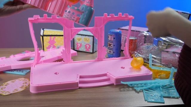 Замок для КУКОЛ ЛОЛ из ГОЛЛИВУДА / LOL toys распаковка: домик для кукол Китти и Кэтти! смотреть онлайн