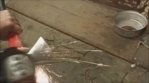 Как заточить топор болгаркой