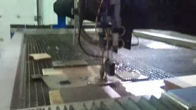 Станок Гидроабразивной резки WJet 3.avi смотреть онлайн