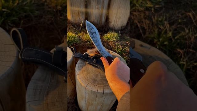 БОЕВОЕ КУКРИ-МАЧЕТЕ