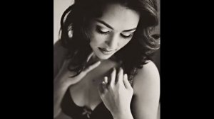 о как она его так нежно целовала Neznami interpret