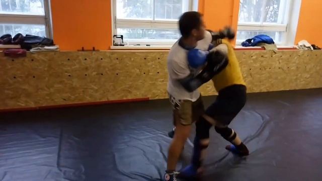 Остановил ногой, за спину, душить давя на оба сонника смотреть онлайн