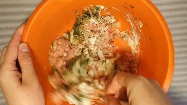 Рецепт из детства: сушки с фаршем в духовке
