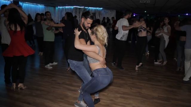 Nerya and Liron @Social Sensual bachata dance "Read All About It" смотреть онлайн