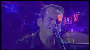 Garou - Que l'amour est violent (live 2004)
