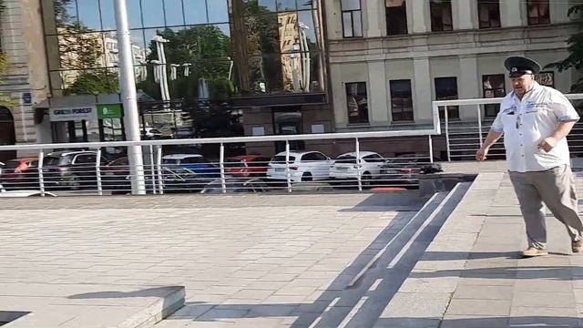 А Я ТЕБЯ ЖДАЛА ТАНЦЫ ВОЗЛЕ ФОНТАНА ХАРЬКОВ смотреть онлайн