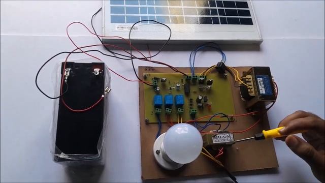 HYBRID INVERTER USING SOLAR BATTERY CHARGER смотреть онлайн