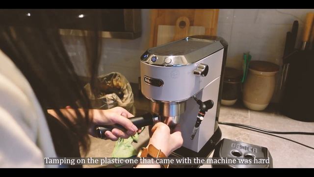 Vlog#5 - Visiting Arabica % Coffee Malaysia Kuala Lumpur Pavilion - Worth the hype? ☕🍵😍 смотреть онлайн