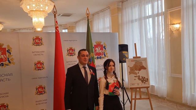 Лучшим школьникам Витебской области Александр Субботин вручил паспорта смотреть онлайн