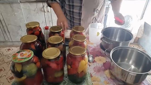 Три вкуснейших маринада помидор на зиму?С морковной ботвой// С бархатцами// С чесноком и базиликом?
