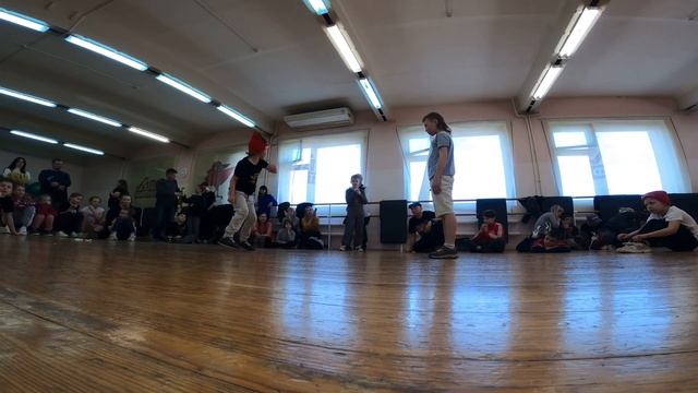 Crazy Sunday Jam | 2years semi-final | Промокашка vs Зефир vs Паша смотреть онлайн