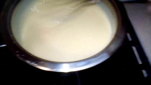 Крем пломбир на сливках.