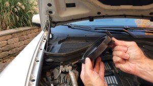 How To Change a BMW X5 Headlight Bulb (E70 2007-2013)