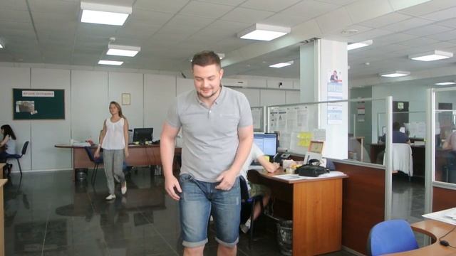 Вот такое поздравление мы подарили своему директору смотреть онлайн