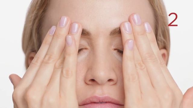 Как наносить концентрат с эффектом лифтинга Total Eye Lift смотреть онлайн