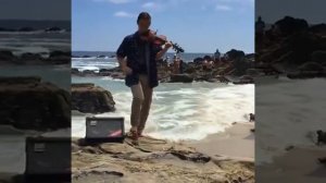 Richard Vagner - Relaxing Violin Loopin w/ Ocean Waves