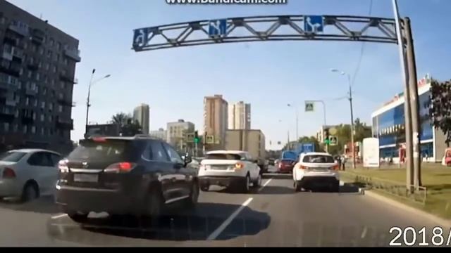 2019 Land Rover Crash And Fail Drivers Out Of Control Your Land Rover смотреть онлайн