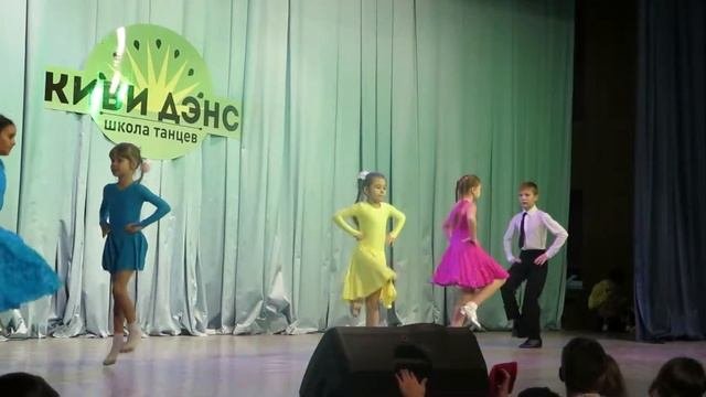Спортивные бальные танцы
