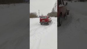 Отвал на ниву. Чистим снег после метели.