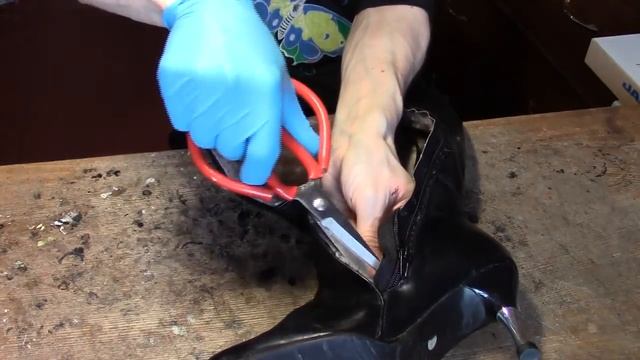 Замена молнии в голенищах сапог смотреть онлайн