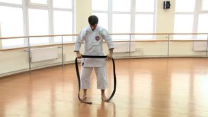 Как правильно завязать пояс для каратэ