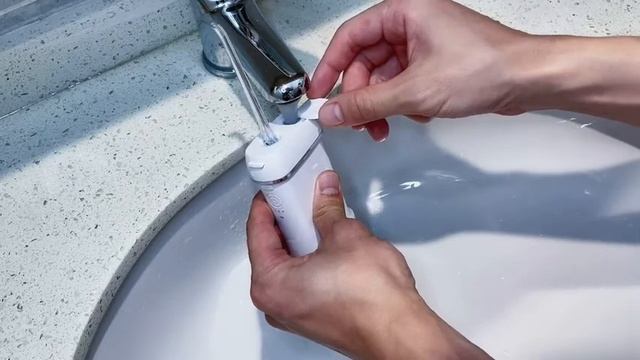 SYNHOPE Portable Mini Water Flosser смотреть онлайн