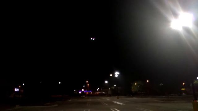 Hubsan X4 H501S Flying With Drone Worship смотреть онлайн