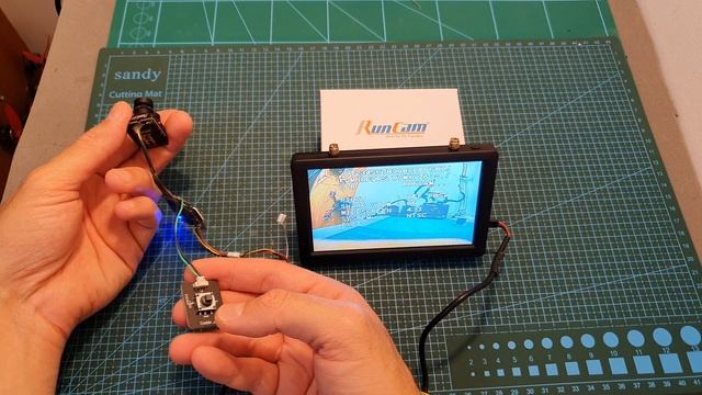 Runcam Hybrid - Overview, Software Update & Latency Test смотреть онлайн