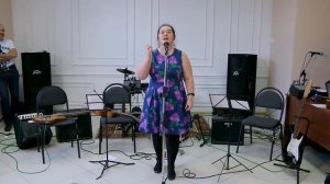 Жить (Ария из мюзикла Нотр дам де Пари) - Ольга Перунова (Вокал) - Ратмир Зиновьев