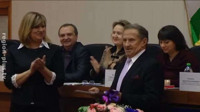 И в 80 лет, как молодой. С юбилеем, Вилен Усиков! смотреть онлайн