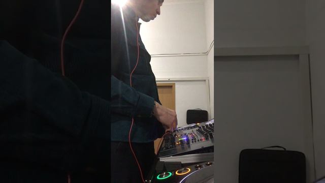 Минимал микс 2023 Москва dj school soundinstructor смотреть онлайн