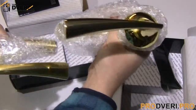 Сравнение ручек в цвете матовое и полированное Золото смотреть онлайн