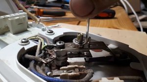 Ремонт и настройка утюга Bosch