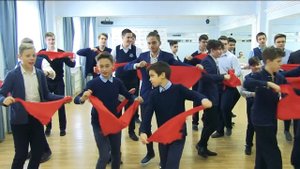 Танцевальное поздравление к 8 марта от учеников Ломоносовской школы-пансиона