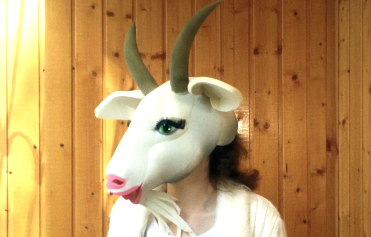 Маска козы на голову. Костюм " коза-Дереза". Маска козы. Маска козы из поролона. Маска козы поролон.