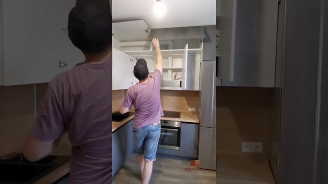 Угловая двухярусная кухня на 12м² смотреть онлайн