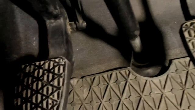 БЛОКИРАТОР ПЕДАЛИ.АВТОМОБИЛЬНОЕ ПРОТИВОУГОННОЕ СРЕДСТВО!!! смотреть онлайн