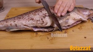 Рыба в духовке запеченный целиком в фольге: полезный ужин без особых хлопот и очень быстро!