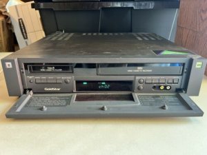 Goldstar GVR-DD1 8 мм для видеокассетного магнитофона VHS VIDEO 8 Player-Корея-1994-год